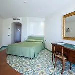 Graal 4* Ravello