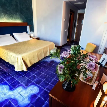 Graal Hotel
