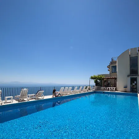 Hotel Graal 4*
