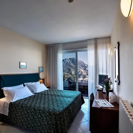 Graal Otel Ravello